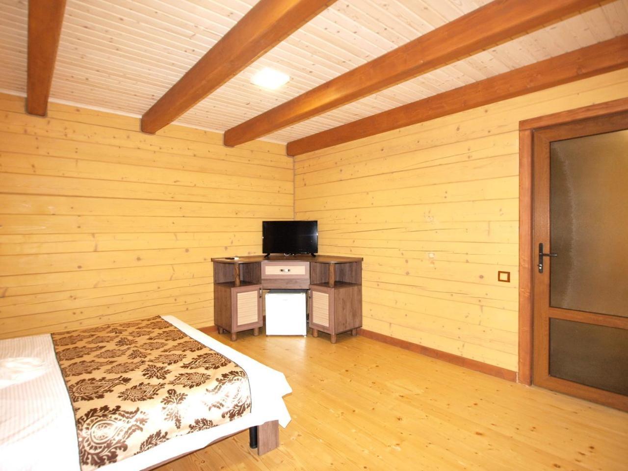 Пегас Hotell Zaliznij Port Eksteriør bilde