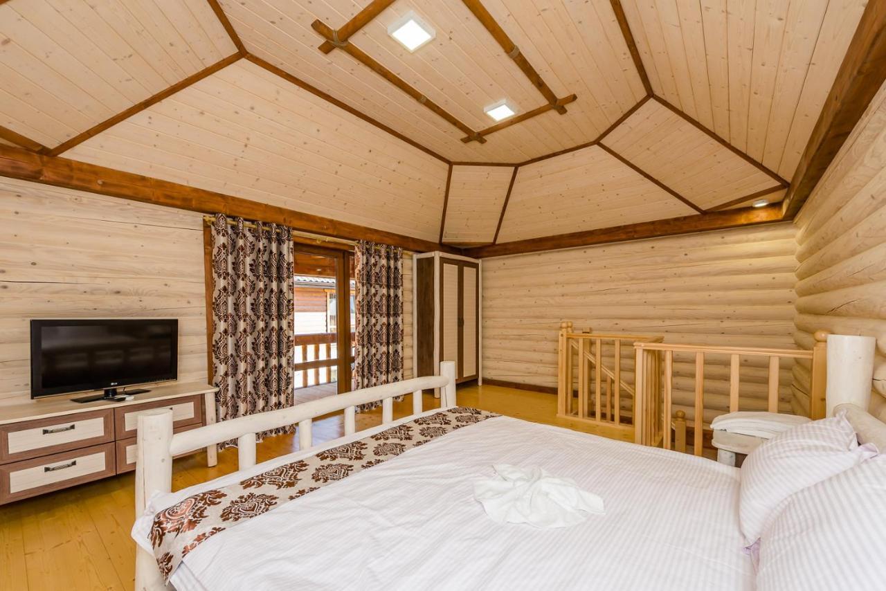 Пегас Hotell Zaliznij Port Eksteriør bilde