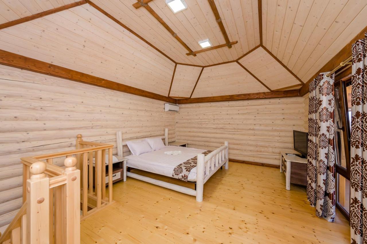 Пегас Hotell Zaliznij Port Eksteriør bilde