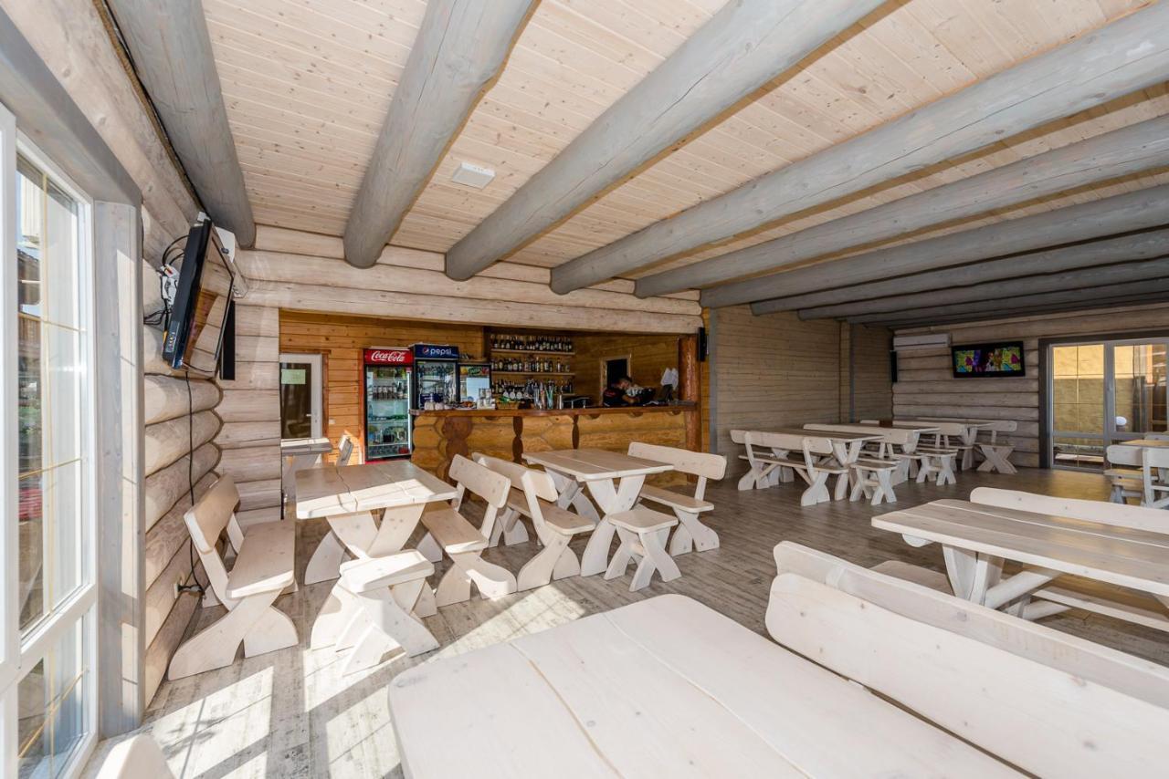 Пегас Hotell Zaliznij Port Eksteriør bilde