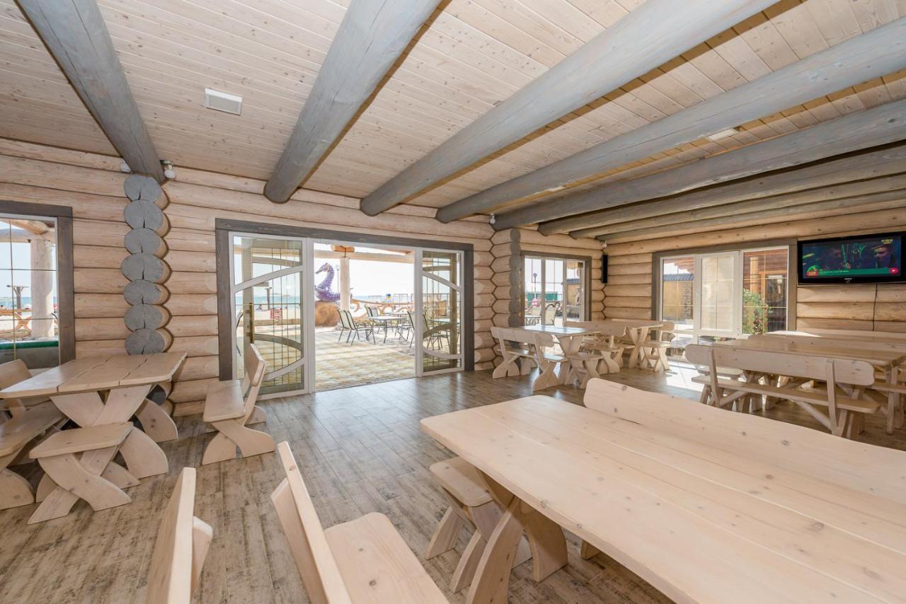 Пегас Hotell Zaliznij Port Eksteriør bilde